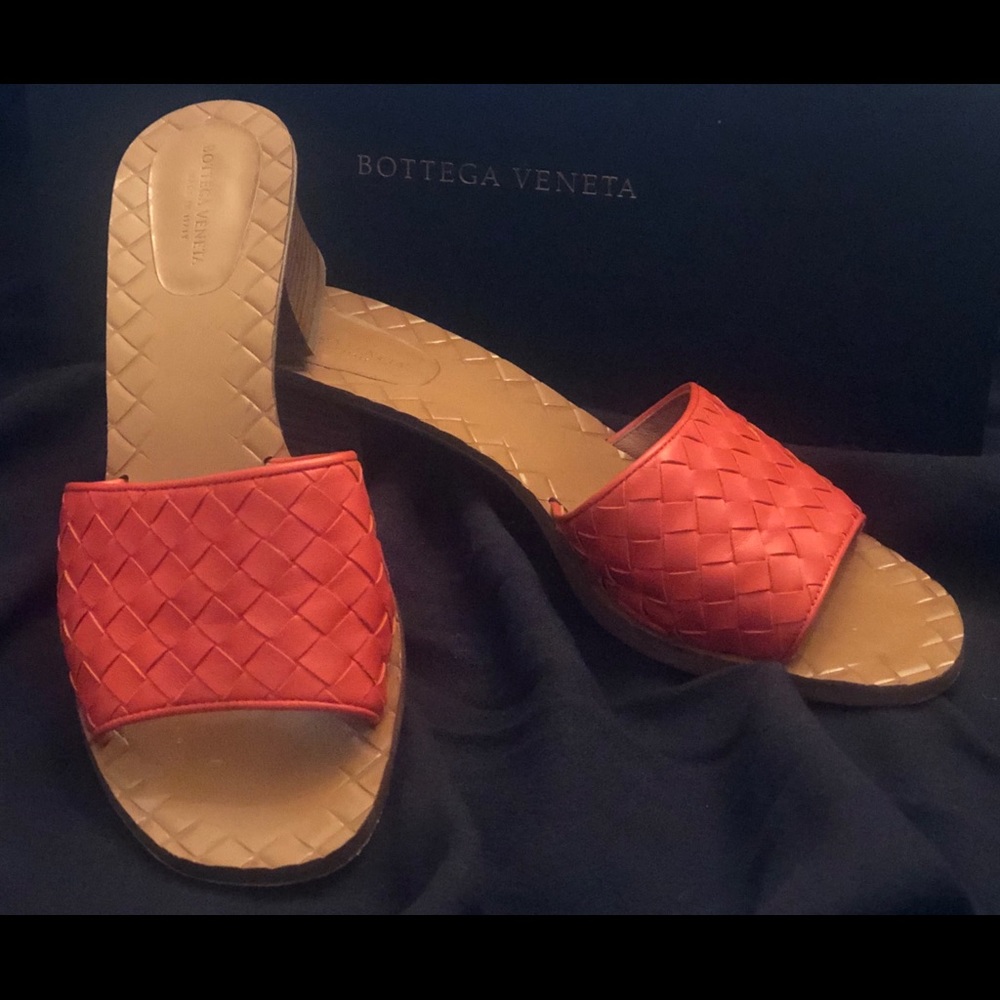 Bottega Veneta Shoe sz 8